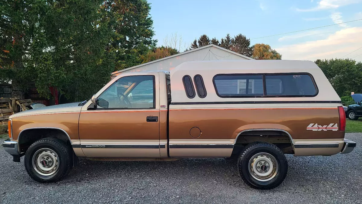 1990 GMC Sierra K2500 SLE, ONE Owner, Super Clean Truck, Runs- Drives Like New 1990 GMC Sierra 2500