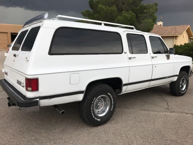1990 GMC Suburban SLE - photo 3