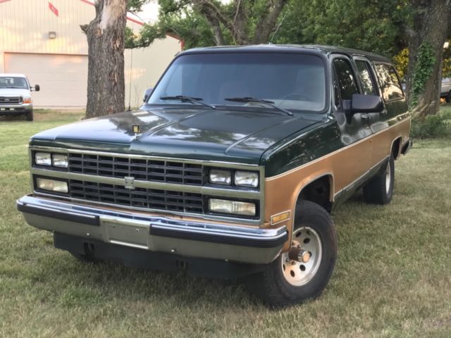 1990 GMC Suburban 4x4 Barn door Fuel Injection 1990 Chevrolet Suburban