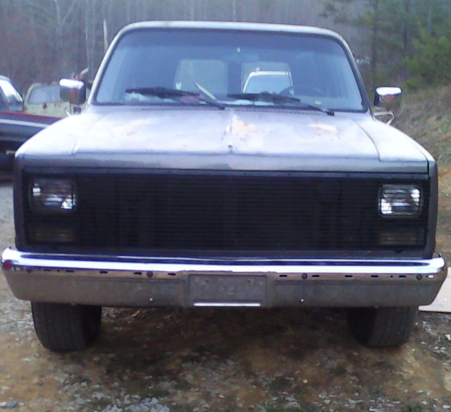 1990 GMC Suburban - photo 2