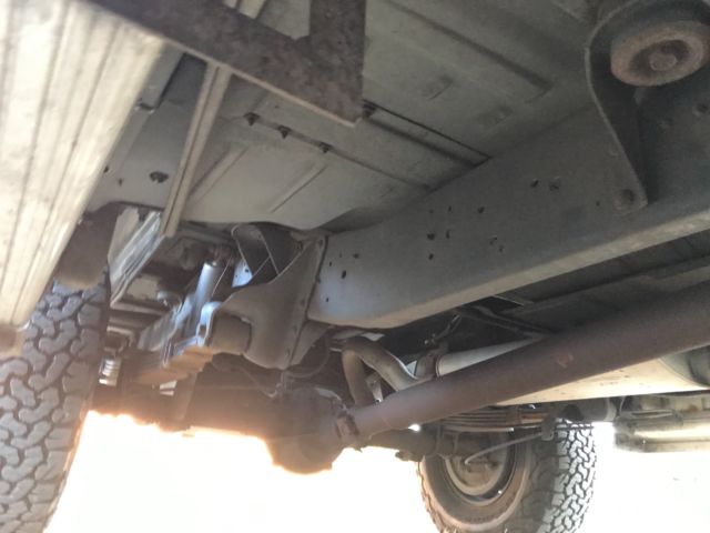 1990 GMC Suburban SLE - photo 5