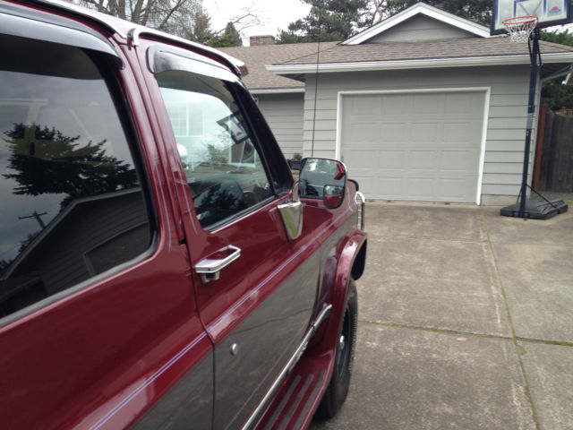1990 GMC Suburban SLE - photo 3