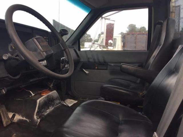 1990 GMC TOPKICK Dually - photo 12