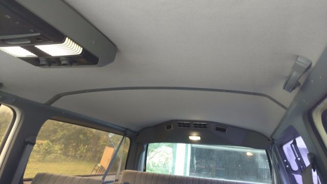 1990 GMC Suburban V1500 SLT - photo 12
