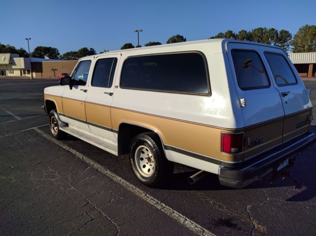 1990 GMC Suburban SLE - photo 7