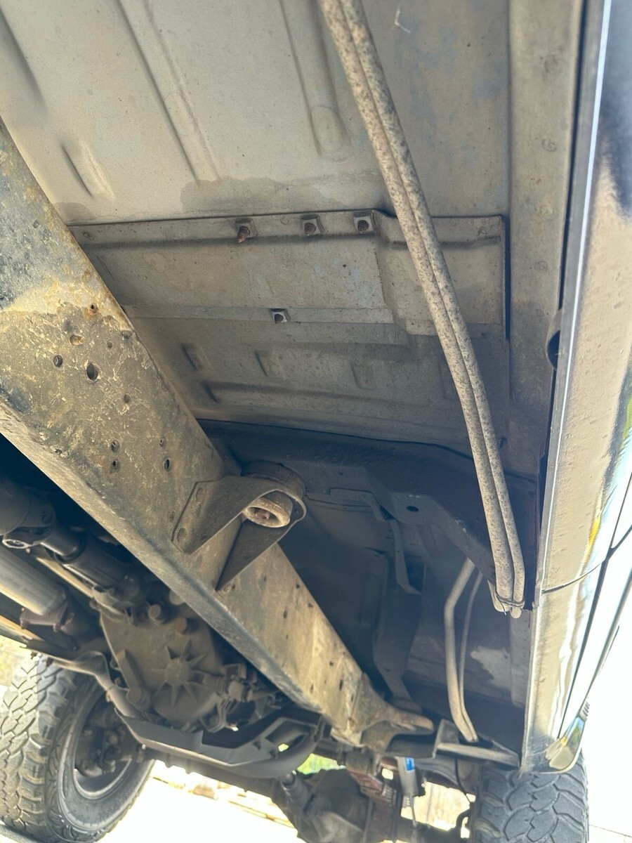 1990 GMC Suburban V25 CONVENTIONAL - photo 12