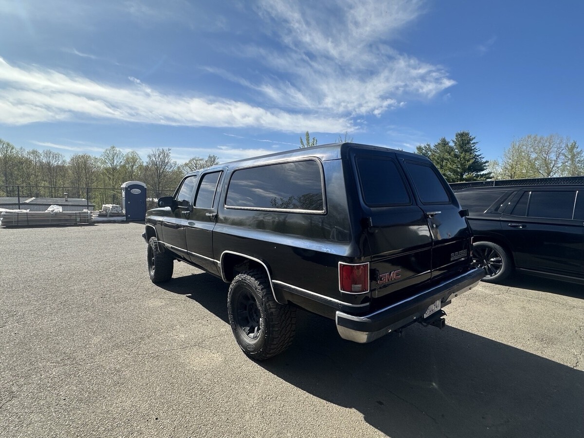 1990 GMC Suburban V25 CONVENTIONAL - photo 8