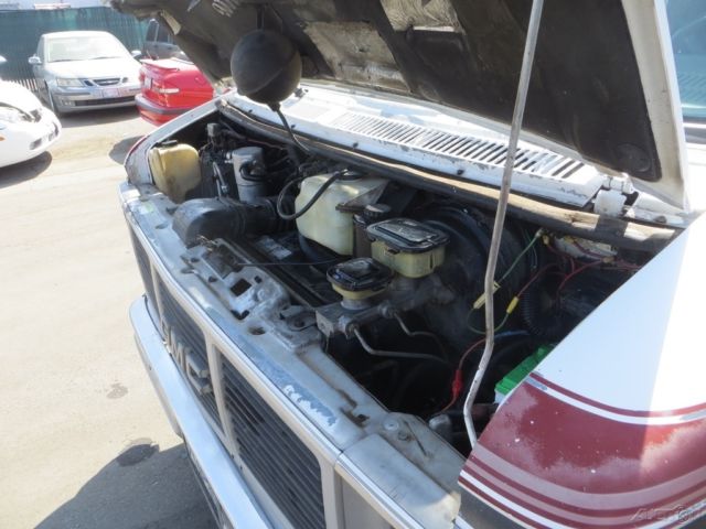 1990 GMC Vandura - photo 11
