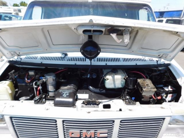 1990 GMC Vandura - photo 9