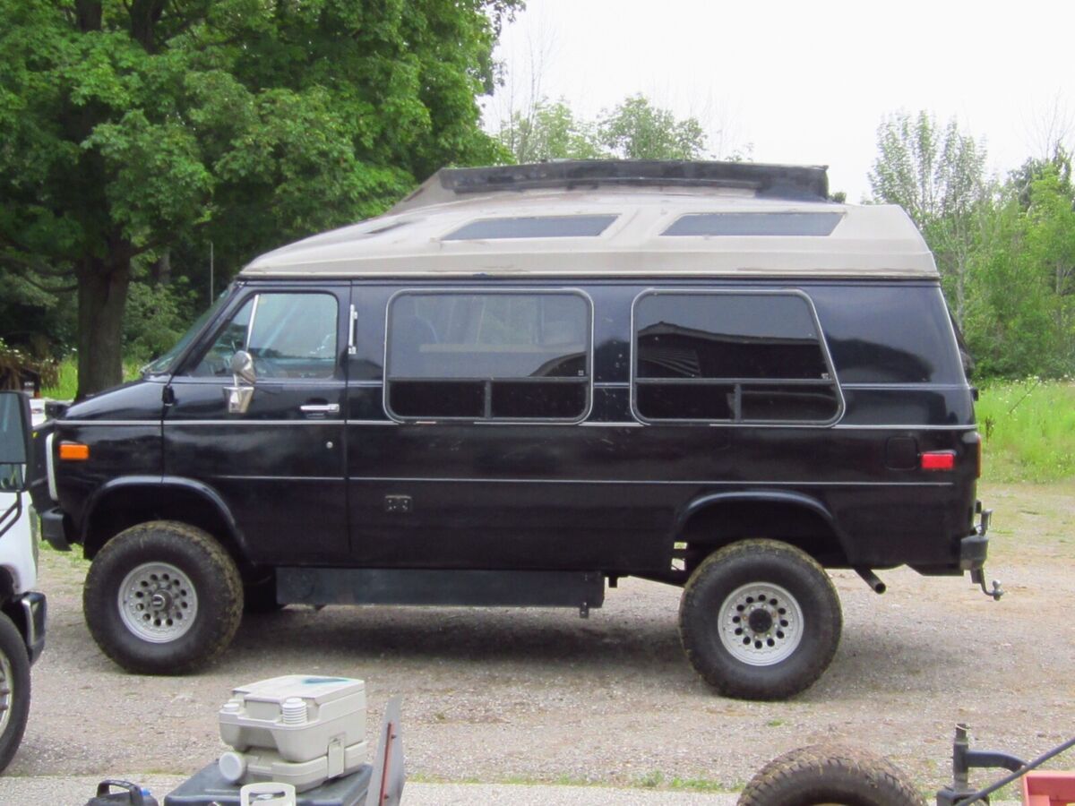 1990 GMC Vandura - photo 10