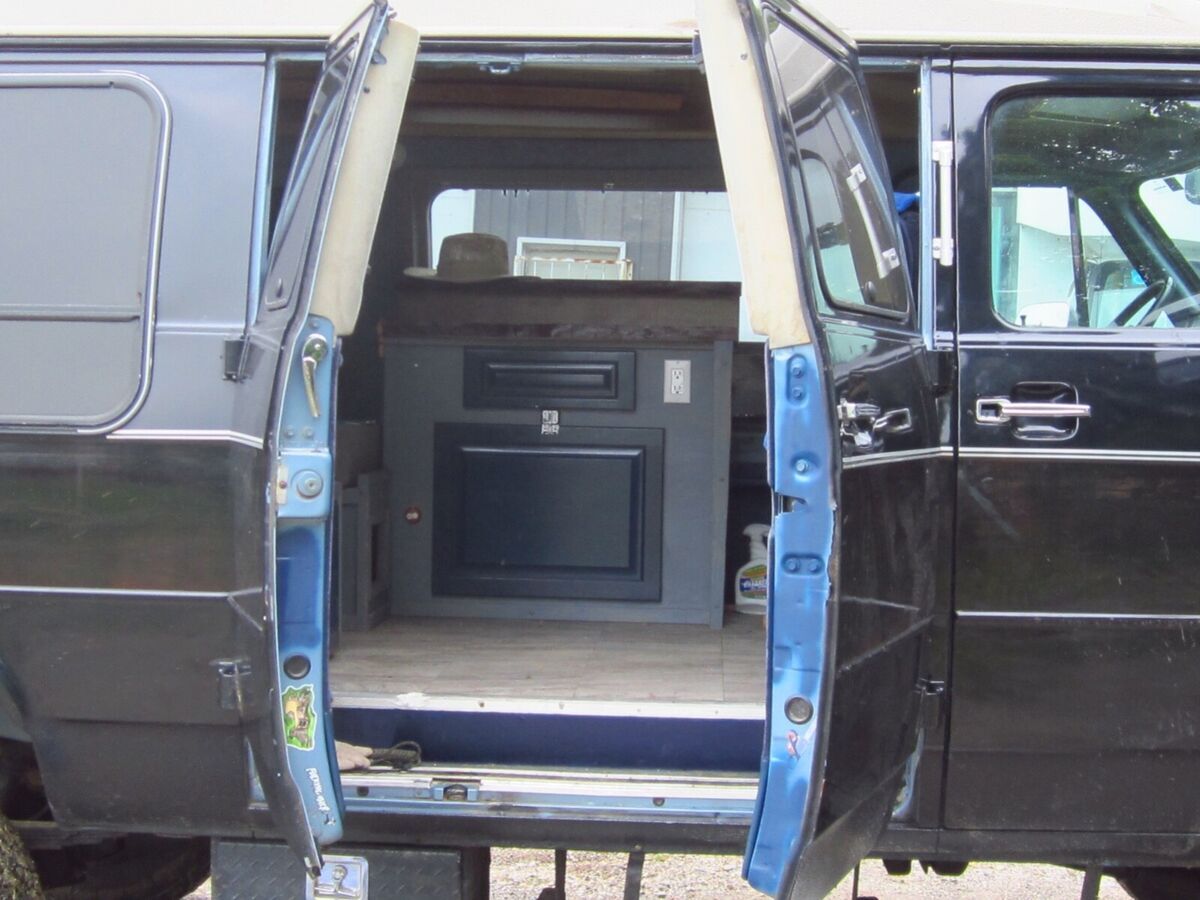 1990 GMC Vandura - photo 6