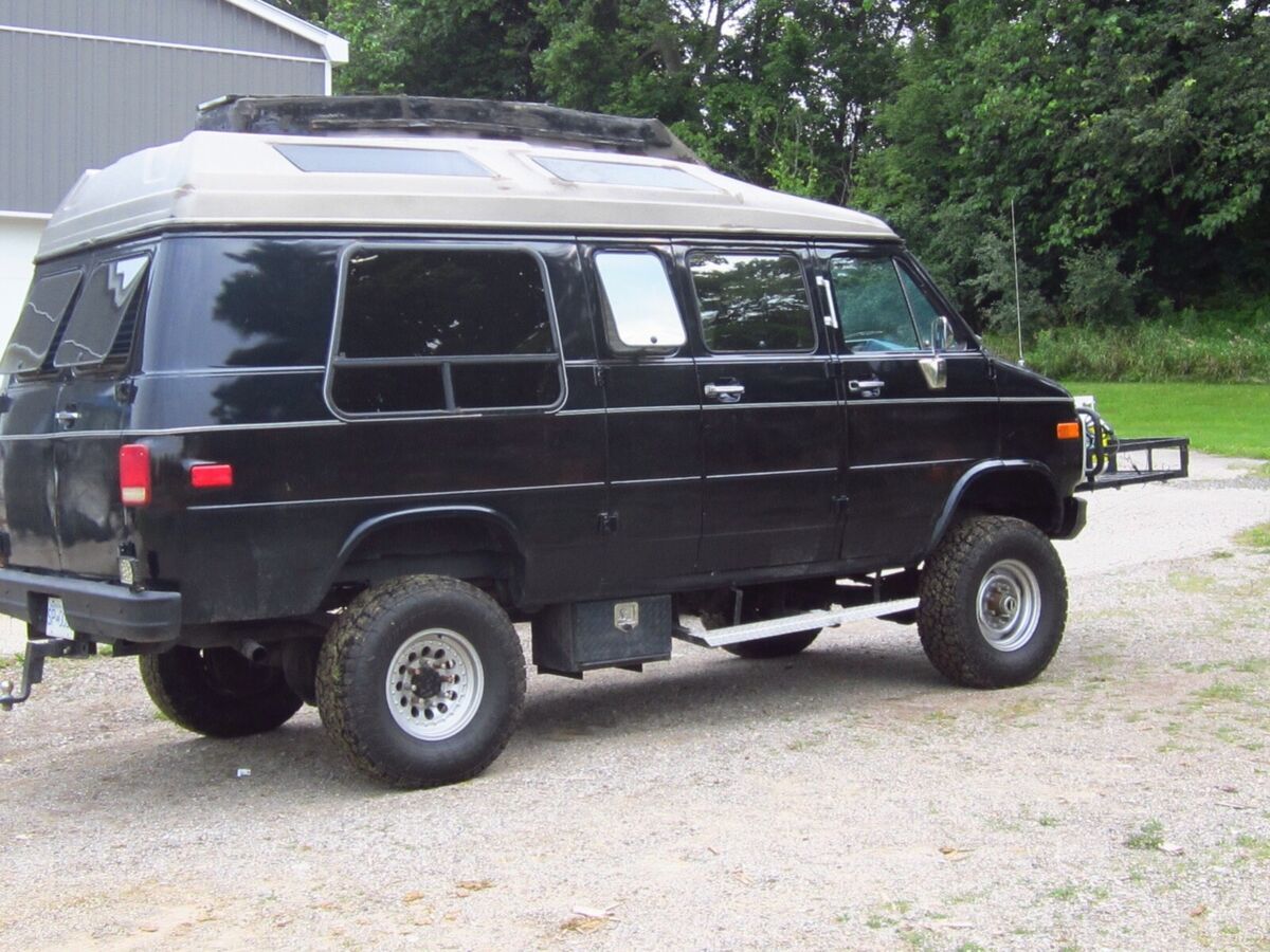 1990 GMC Vandura - photo 8