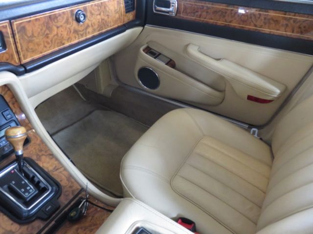 1990 Jaguar XJ XJ6 Vanden Plas Special Edition Sedan - photo 6