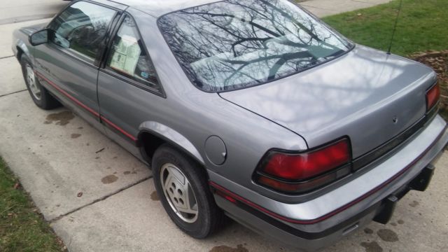 1990 Pontiac Grand Prix LE - photo 3