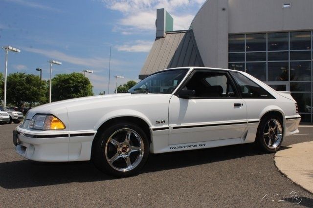 1990 Ford Mustang GT - photo 11