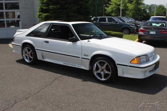 1990 Ford Mustang GT - photo 6