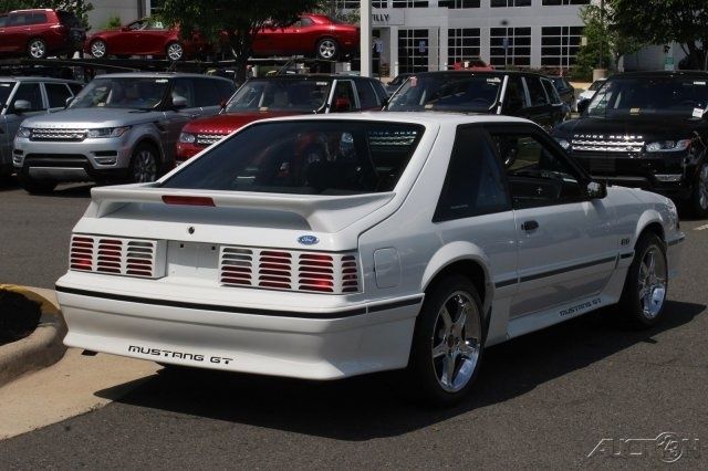 1990 Ford Mustang GT - photo 8