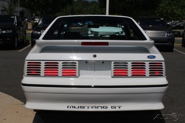 1990 Ford Mustang GT - photo 9
