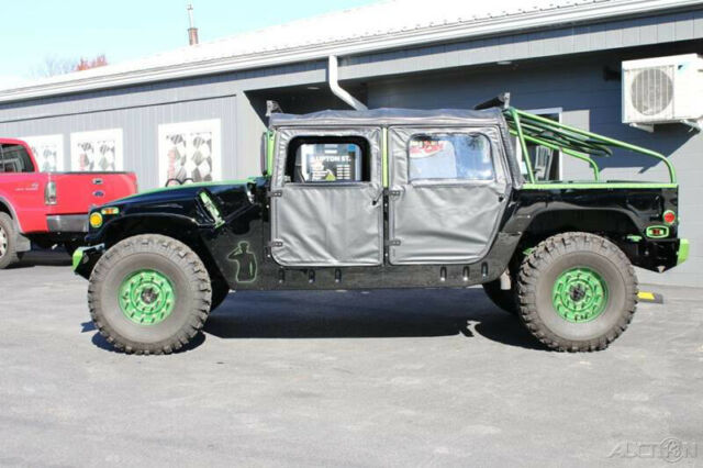 1900 Hummer H1 HMMWV - photo 4