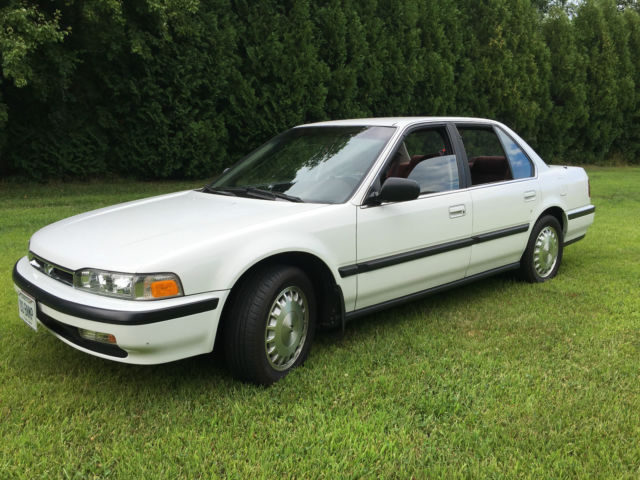 1990 Honda Accord - 5 SPEED - 12,000 ORIGINAL MILES 1990 Honda Accord EX