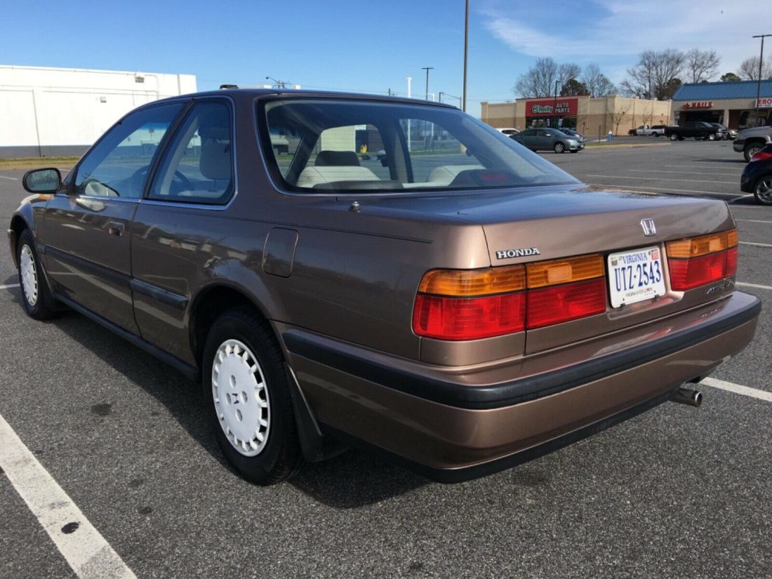 1990 Honda Accord - photo 2