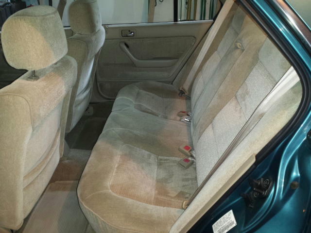 1990 Honda Accord EX Sedan 4-Door - photo 4