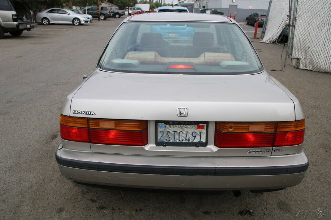 1990 Honda Accord EX - photo 6