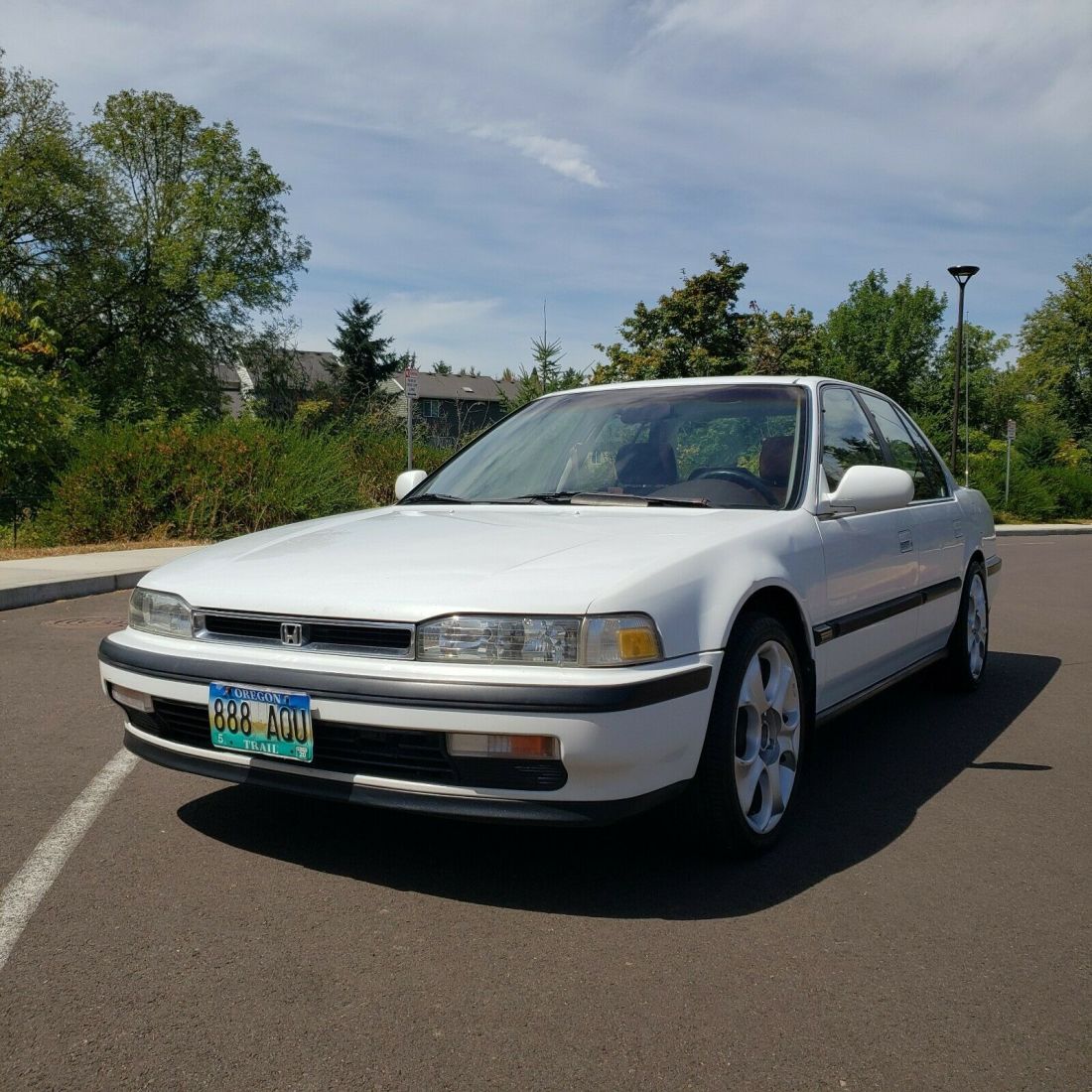 1990 Honda Accord EX sedan with many modifications - Automatic with sport mode 1990 Honda Accord