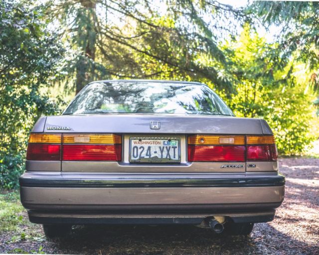 1990 Honda Accord black - photo 4