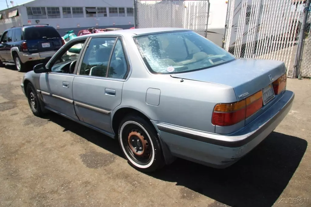 1990 Honda Accord LX - photo 4