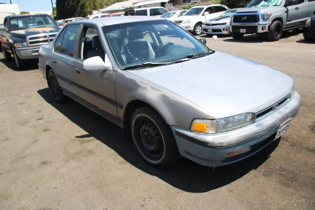 1990 Honda Accord LX - photo 8