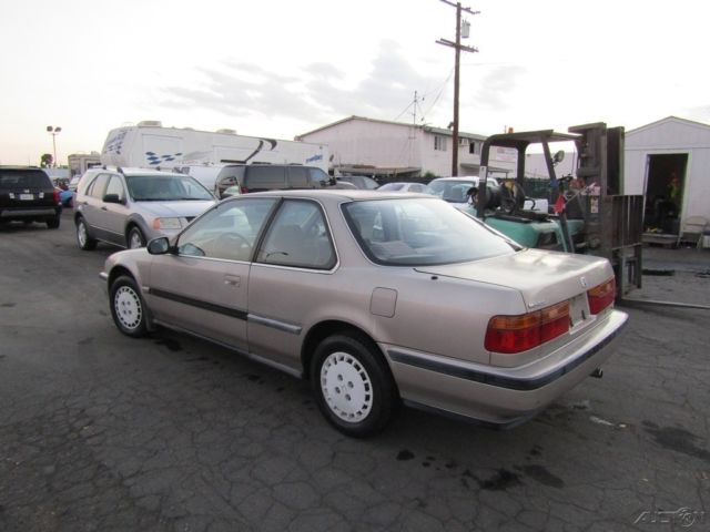1990 Honda Accord LX - photo 3