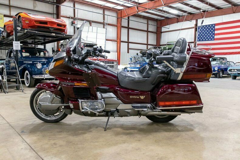 1990 Honda Goldwing - photo 2