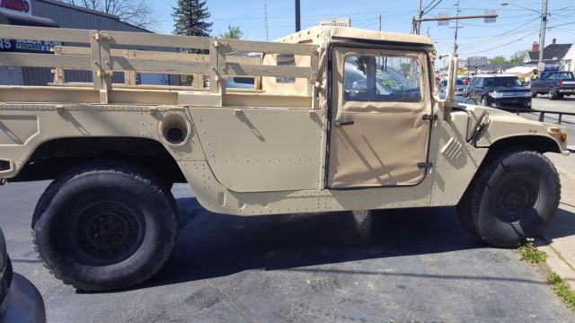 1990 Hummer H1