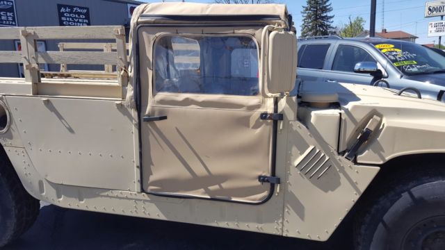 1990 Hummer H1 - photo 2