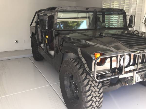 1990 Hummer H1 (Military HMMWV) 1990 Hummer H1