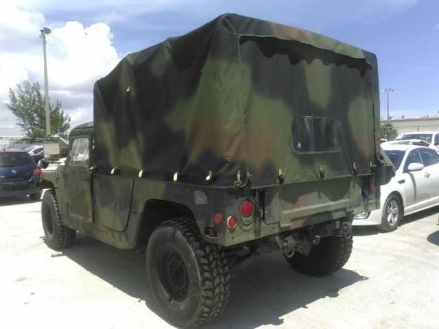 1990 Hummer H1 - photo 3