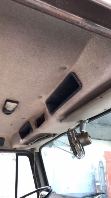 1990 International Harvester 4900 - photo 8