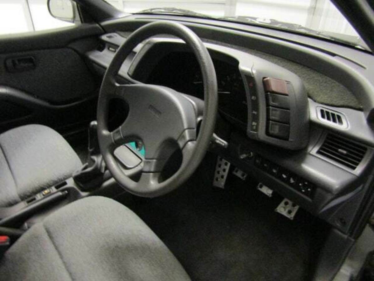 1990 Isuzu Gemini - photo 11