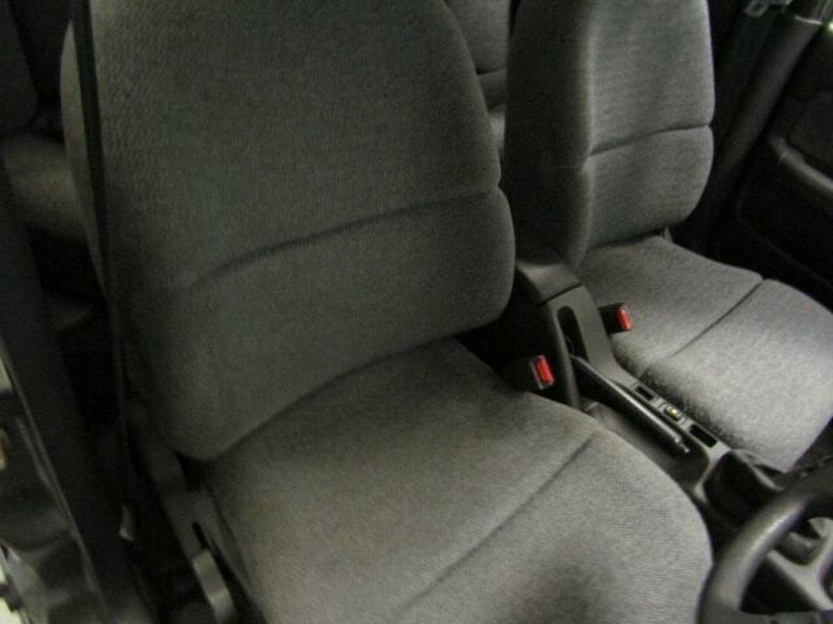 1990 Isuzu Gemini - photo 12