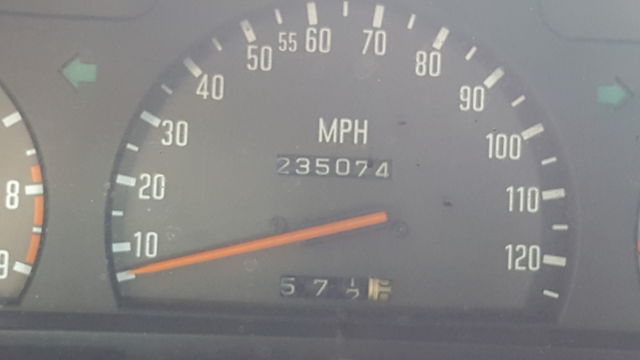 1990 Isuzu Impulse 2 door - photo 7