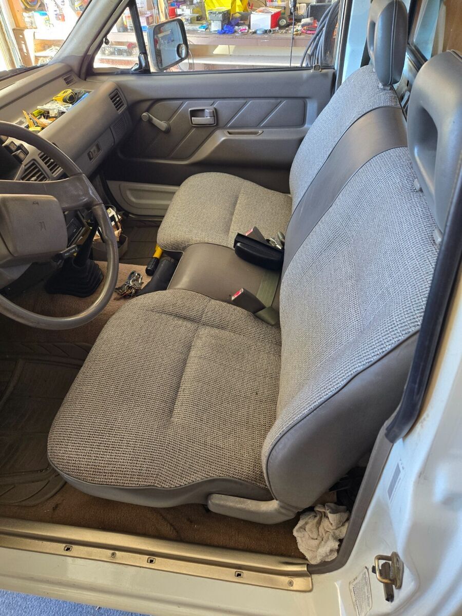 1990 Isuzu Rodeo - photo 13