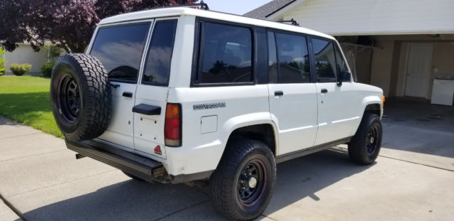 1990 Isuzu Trooper - photo 3