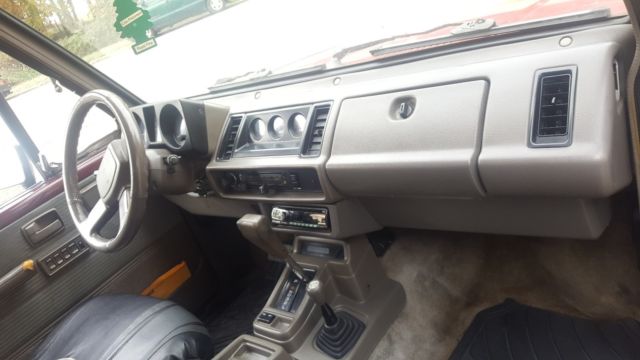 1990 Isuzu Trooper 4DR - photo 10