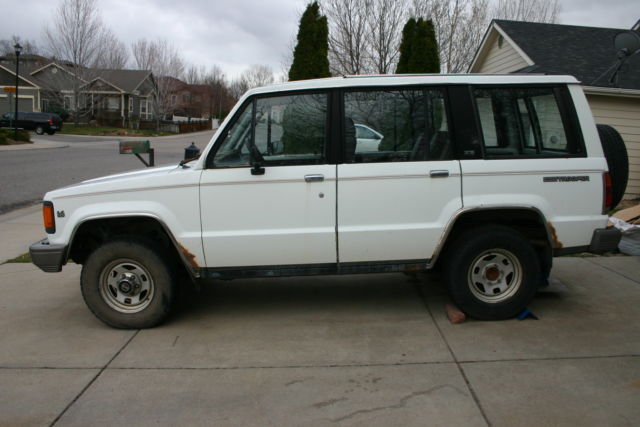 1990 Isuzu Trooper Chrome/Pinstripe - photo 6