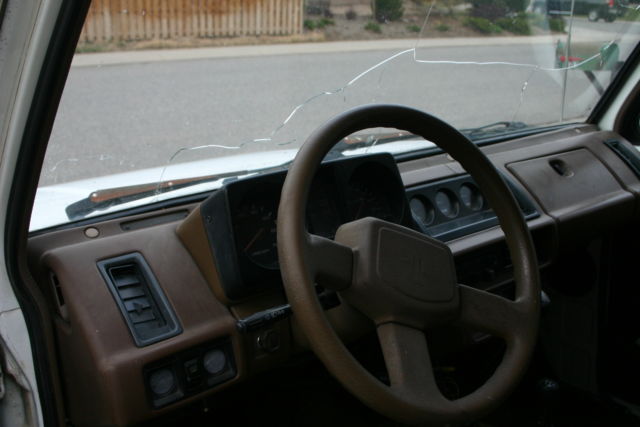 1990 Isuzu Trooper Chrome/Pinstripe - photo 8