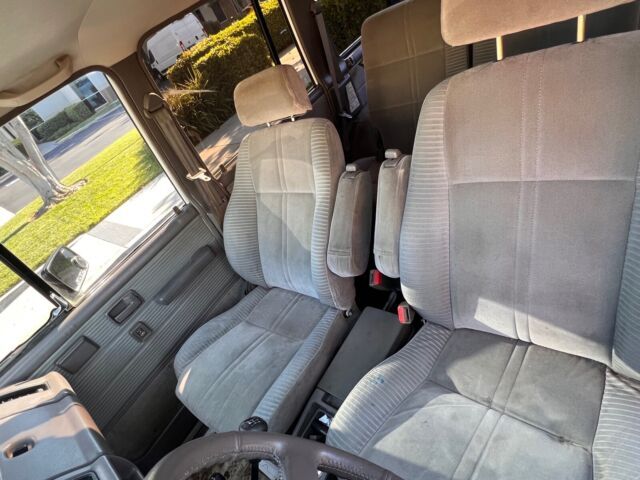 1990 Isuzu Trooper LS - photo 11