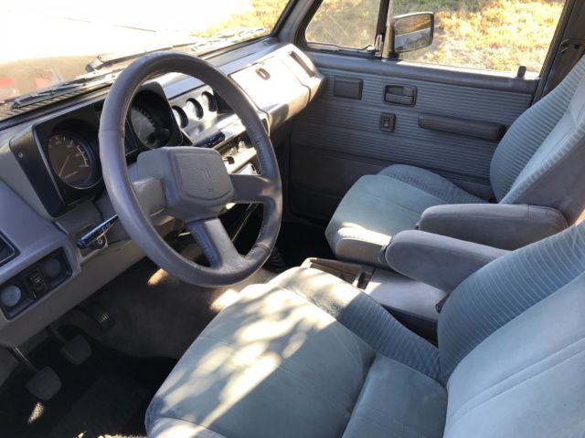 1990 Isuzu Trooper - photo 8