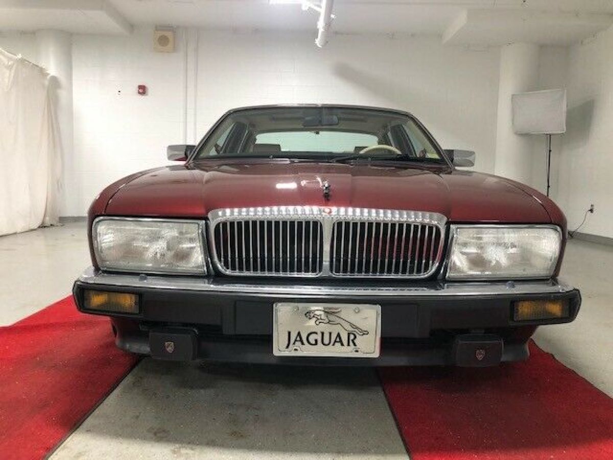 1990 Jaguar XJ Vanden Plas Majestic - photo 11