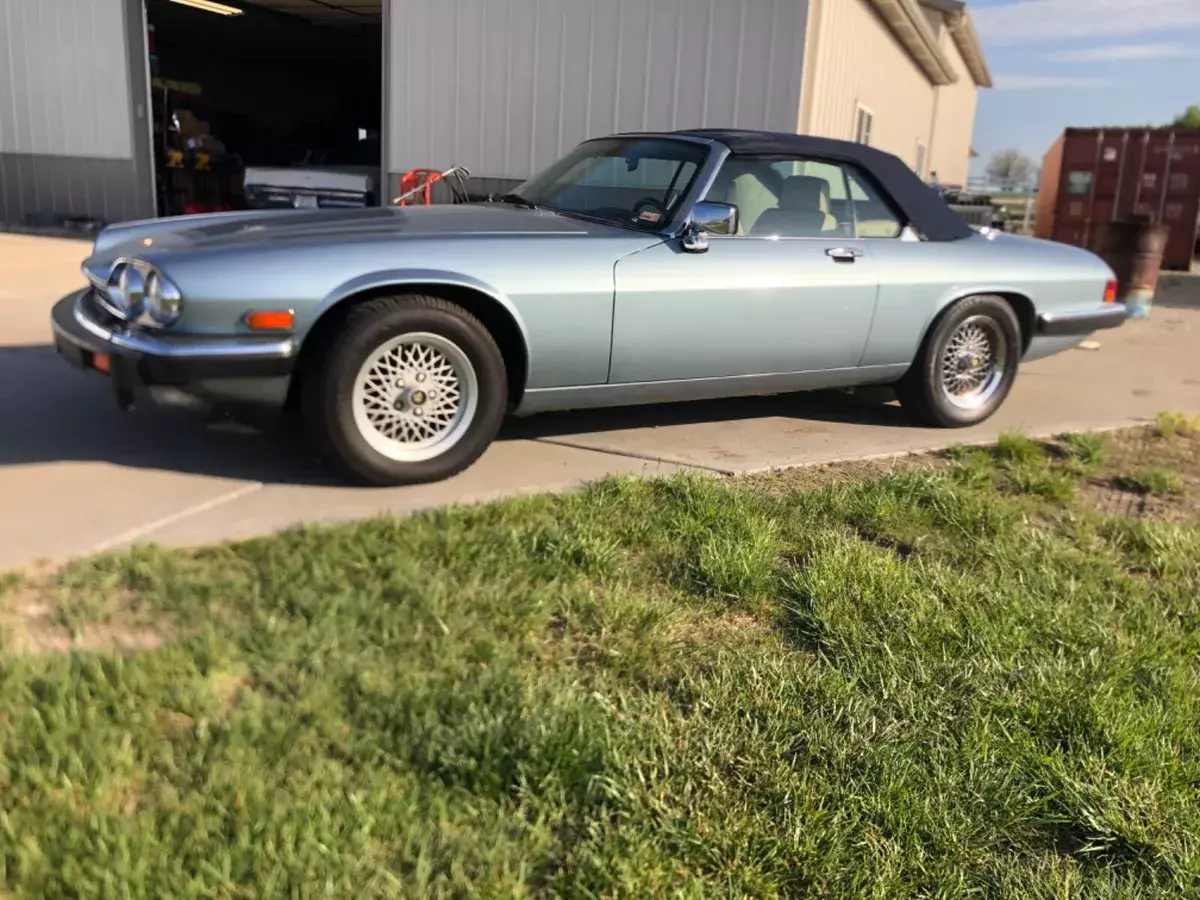 1990 Jaguar XJ-S 1990 Jaguar XJS